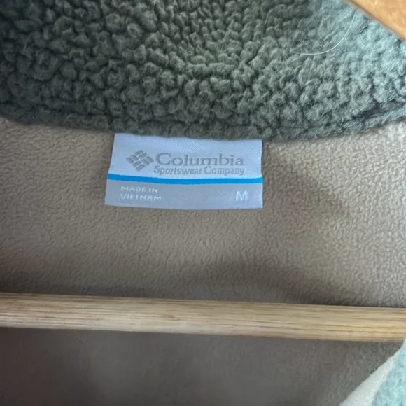 Columbia Lodge Women’s Sherpa Pile Jacket Medium - Picture 2 of 3